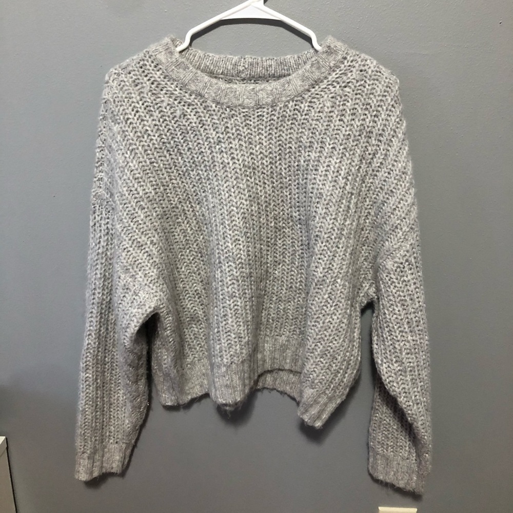 NWOT Gray American Eagle Sweater